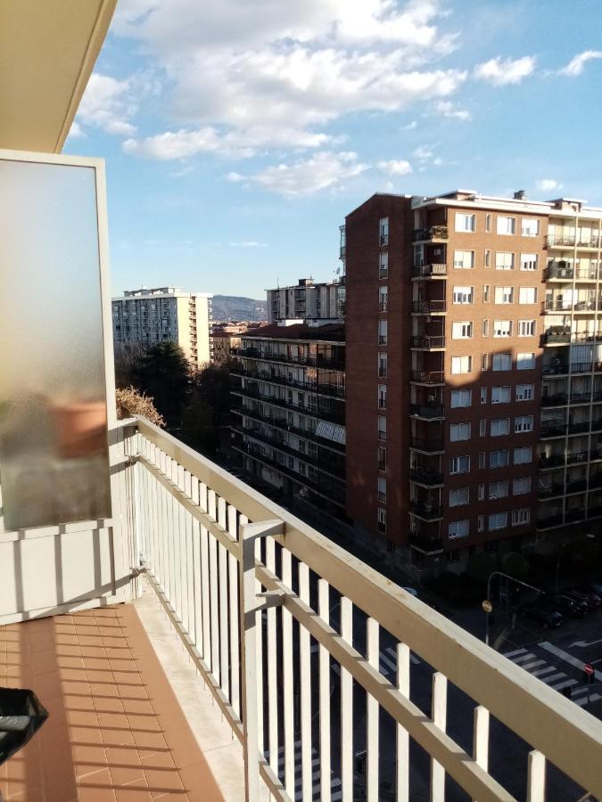 Bruno Turin Apartment Near The Metro Collegno Exterior foto